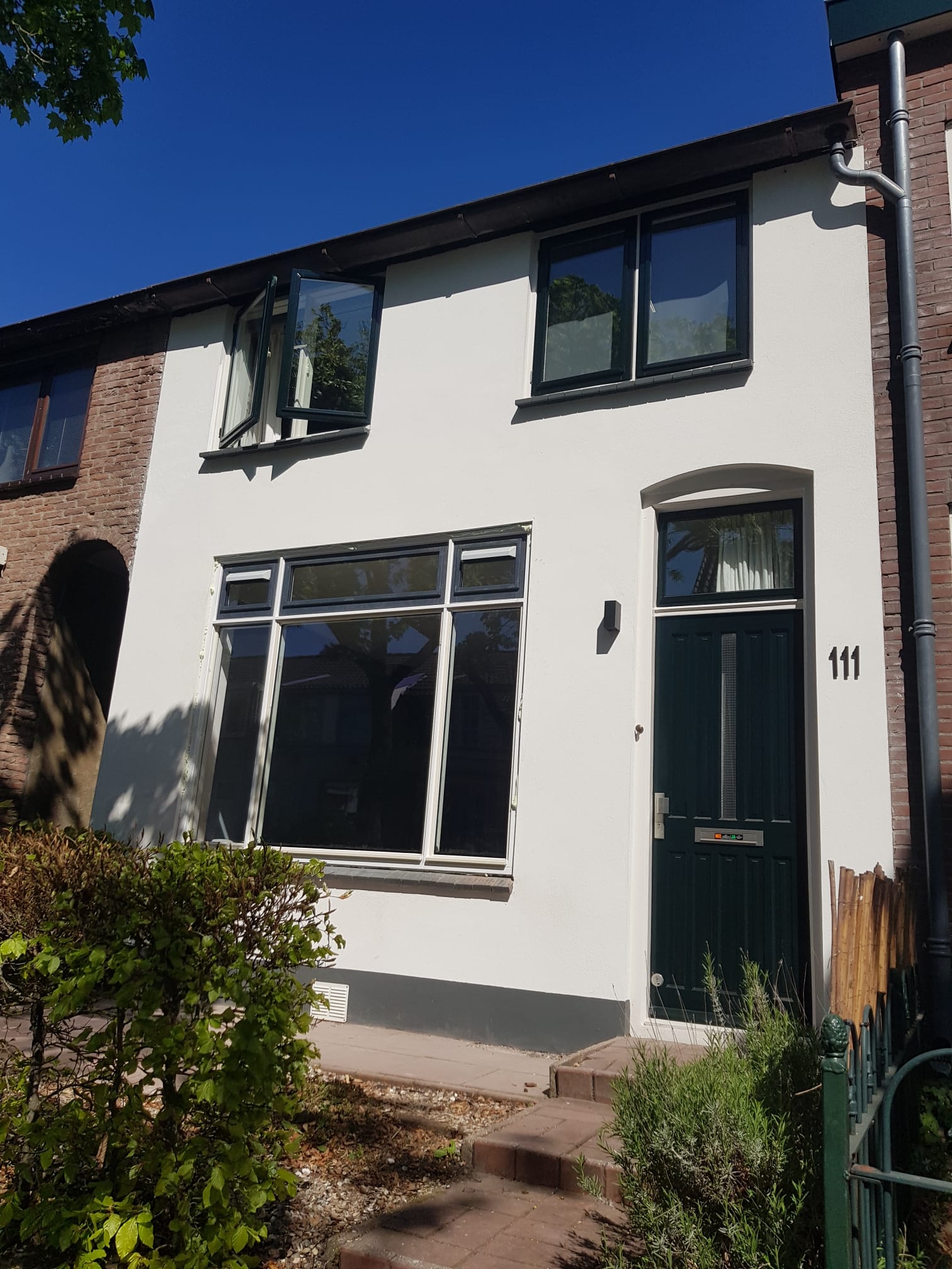 Buitenschilderwerk aan een woning